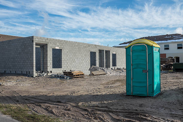 Best Portable restroom trailer rental  in Arrowhead Beach, NC